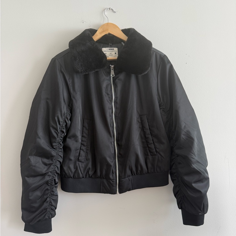 CiSono Stylish Black Bomber Jacket Size Large NWOT